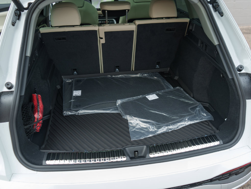 New 2026 Audi Q5 Prestige AWD/4WD image 6