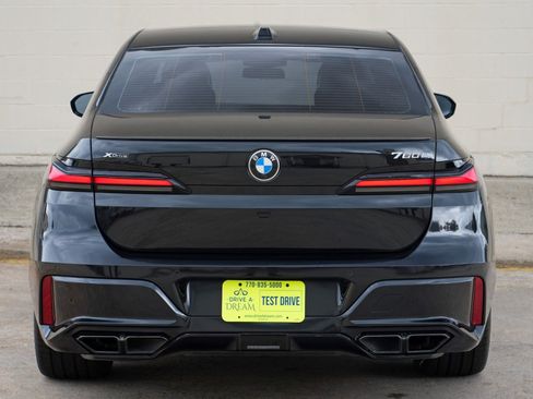 Used 2023 BMW 760i xDrive AWD/4WD image 69