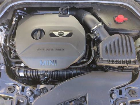 Used 2019 MINI Cooper S w/ Premium Package image 22