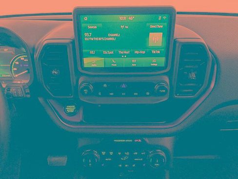 Certified 2024 Ford Bronco Sport Outer Banks image 8