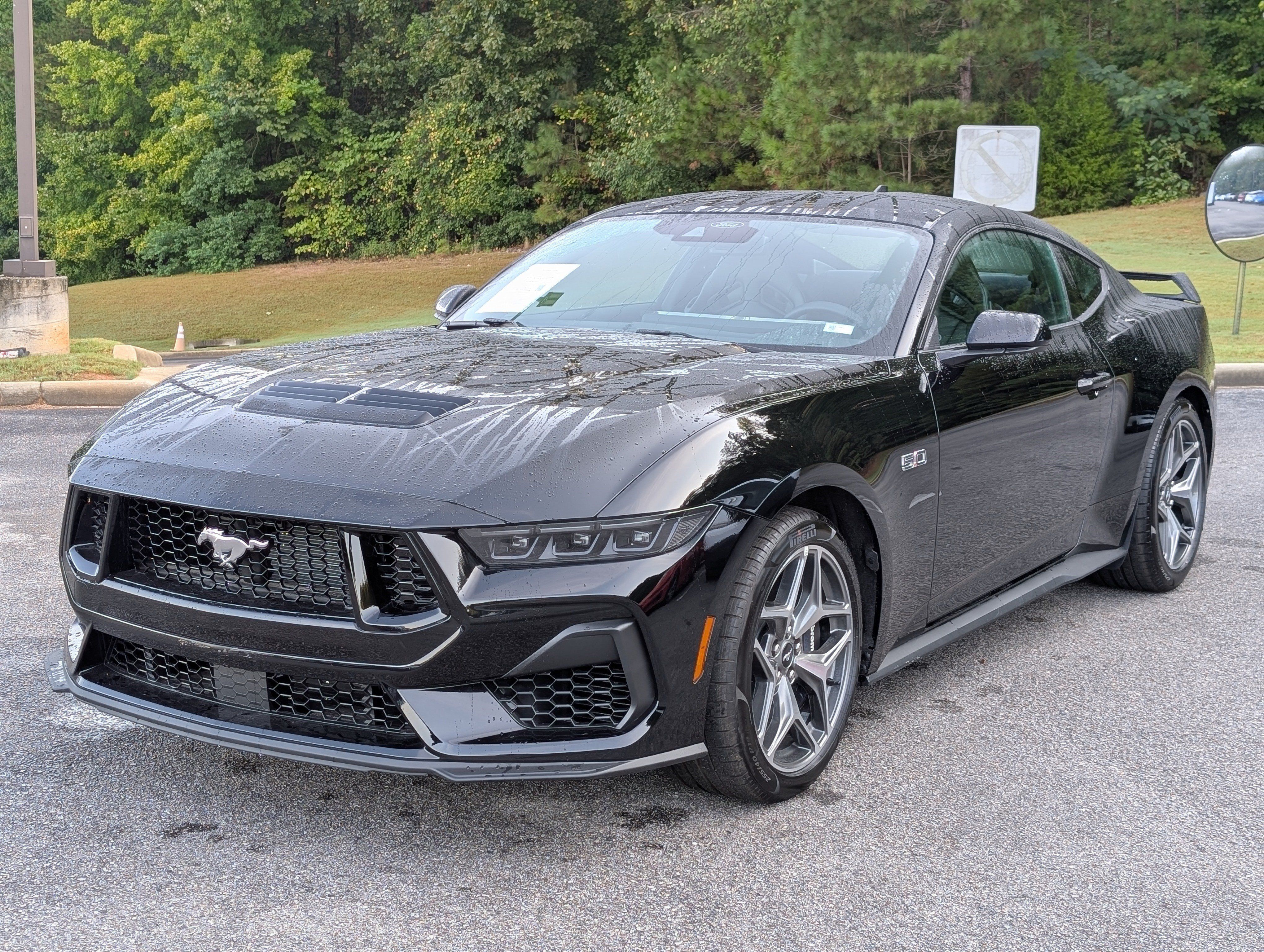 Used 2026 Ford Mustang GT Premium w/ GT Performance Package RWD image 5