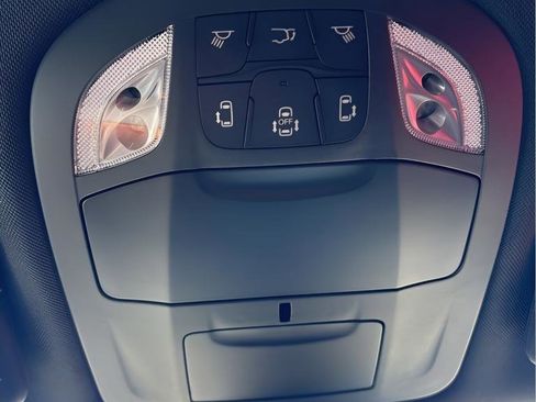 New 2026 Chrysler Pacifica Select image 27