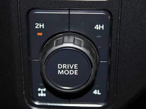 Used 2026 Ford F250 Platinum AWD/4WD image 45