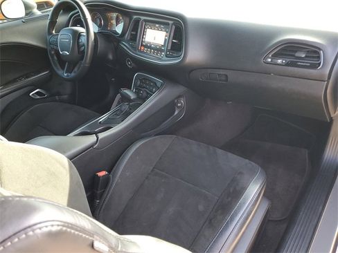 Used 2018 Dodge Challenger R/T Scat Pack image 8