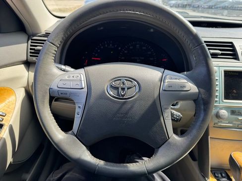 Used 2007 Toyota Camry XLE image 23