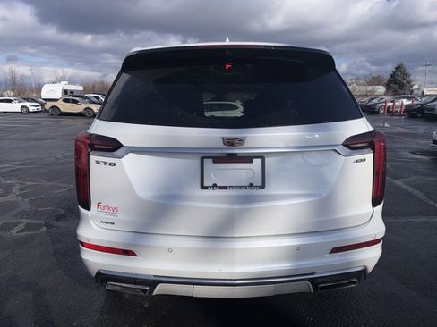 Used 2020 Cadillac XT6 Premium Luxury image 6