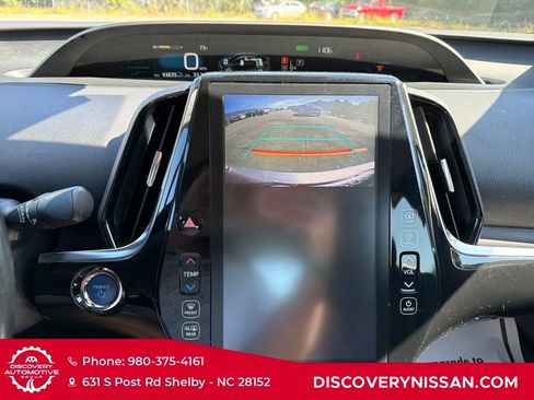 Used 2017 Toyota Prius Prime Premium image 23