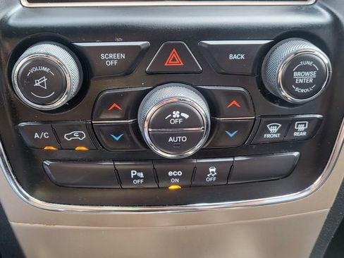 Used 2014 Jeep Grand Cherokee Limited image 35