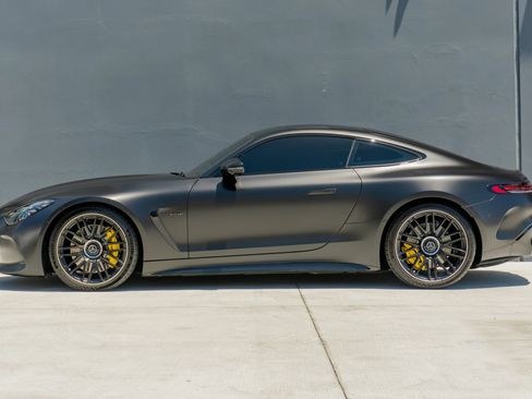 Used 2025 Mercedes-Benz AMG GT 55 image 2