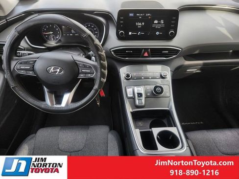 Used 2023 Hyundai Santa Fe SE image 27