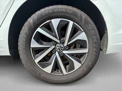 Used 2025 Volkswagen Jetta S FWD image 9