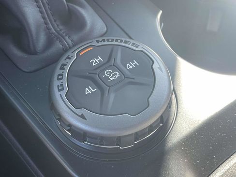 New 2025 Ford Bronco Outer Banks image 29