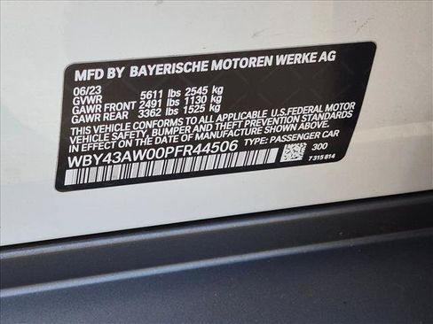 Used 2023 BMW i4 eDrive35 RWD image 26