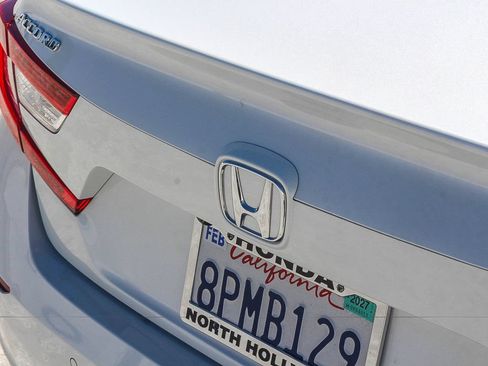 Used 2020 Honda Accord Touring image 8