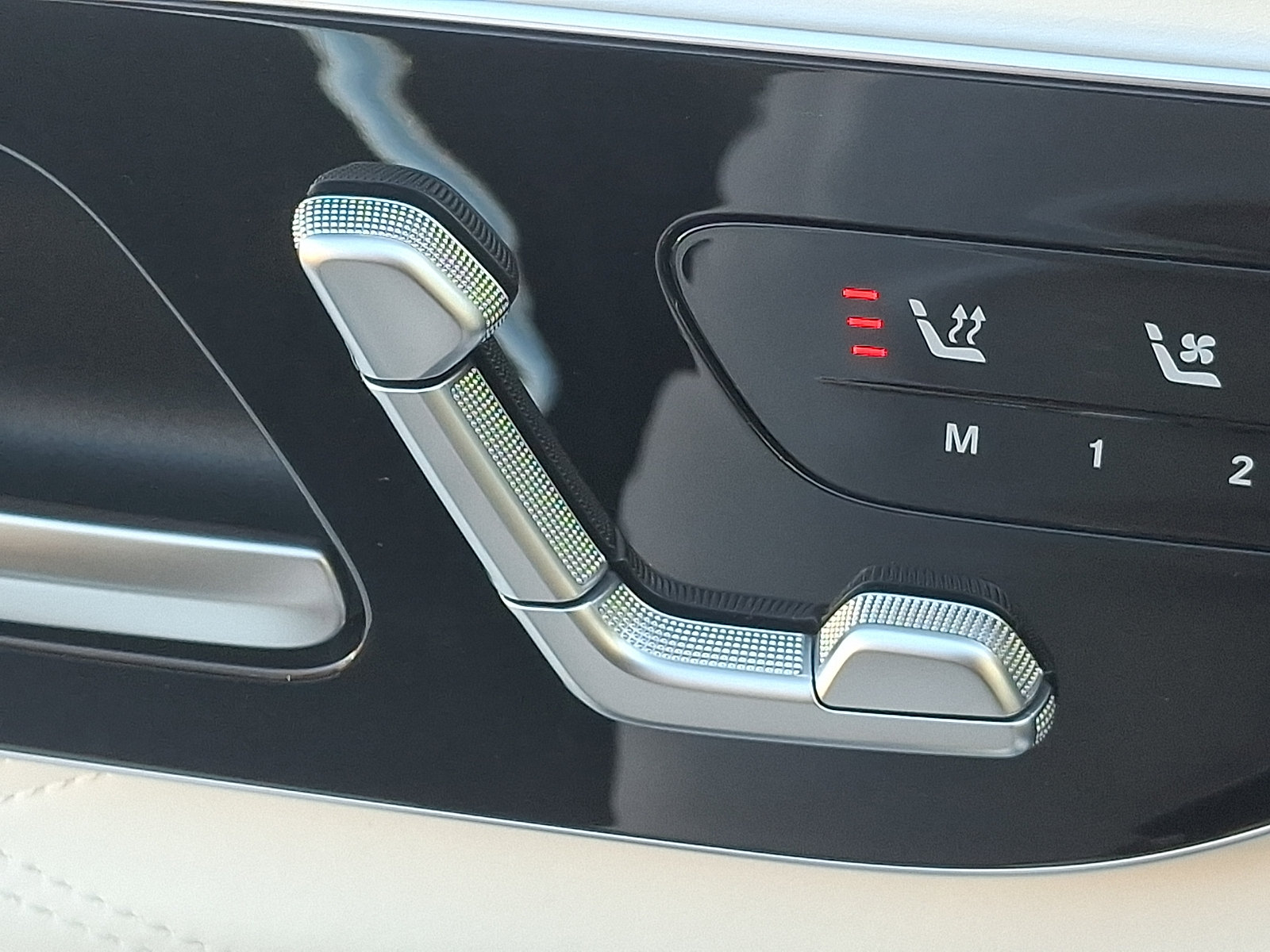 Used 2024 Mercedes-Benz Maybach S 680 4MATIC image 25