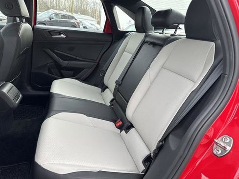 Certified 2020 Volkswagen Jetta R-Line image 19