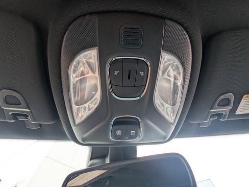 New 2025 Jeep Compass Limited w/ Sun & Sound Group image 30