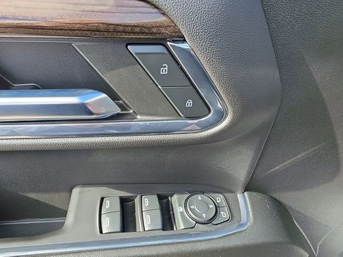 Used 2024 Chevrolet Silverado 1500 LT Trail Boss w/ Convenience Package II image 24