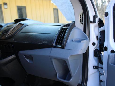 Used 2016 Ford Transit 150 130 Low Roof RWD image 19