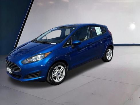Used 2018 Ford Fiesta SE FWD image 5
