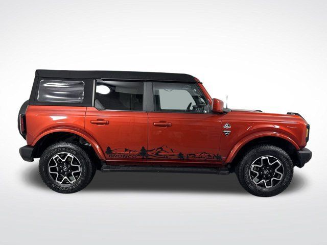 Used 2023 Ford Bronco Outer Banks AWD/4WD image 34