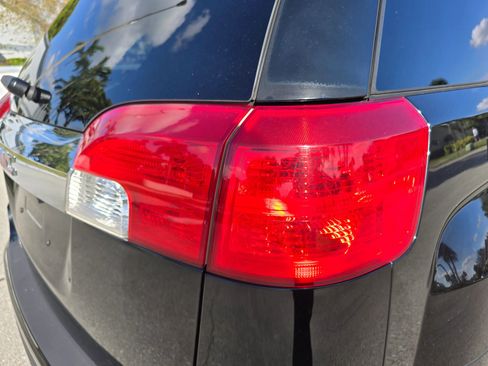 Used 2017 GMC Terrain SLT image 14