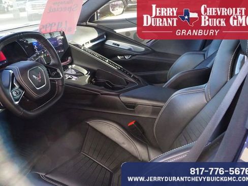 Used 2021 Chevrolet Corvette Stingray Premium Cpe w/ Z51 Performance Package image 18