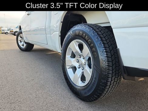 Used 2019 RAM 1500 Big Horn image 19