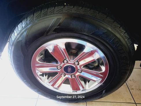 Used 2020 Ford F150 XLT image 19