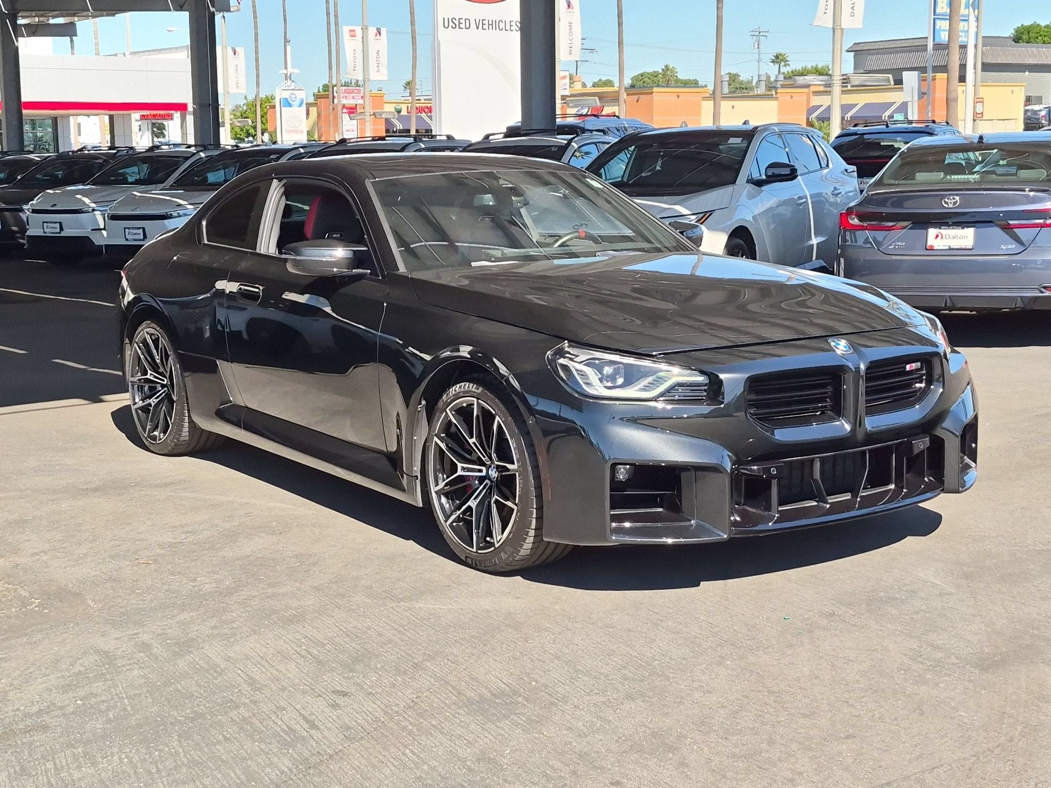 Used 2025 BMW M2 w/ Lighting Package RWD image 2