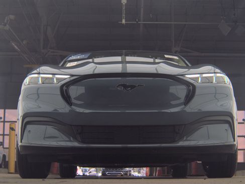 Used 2024 Ford Mustang Mach-E Premium AWD/4WD image 4