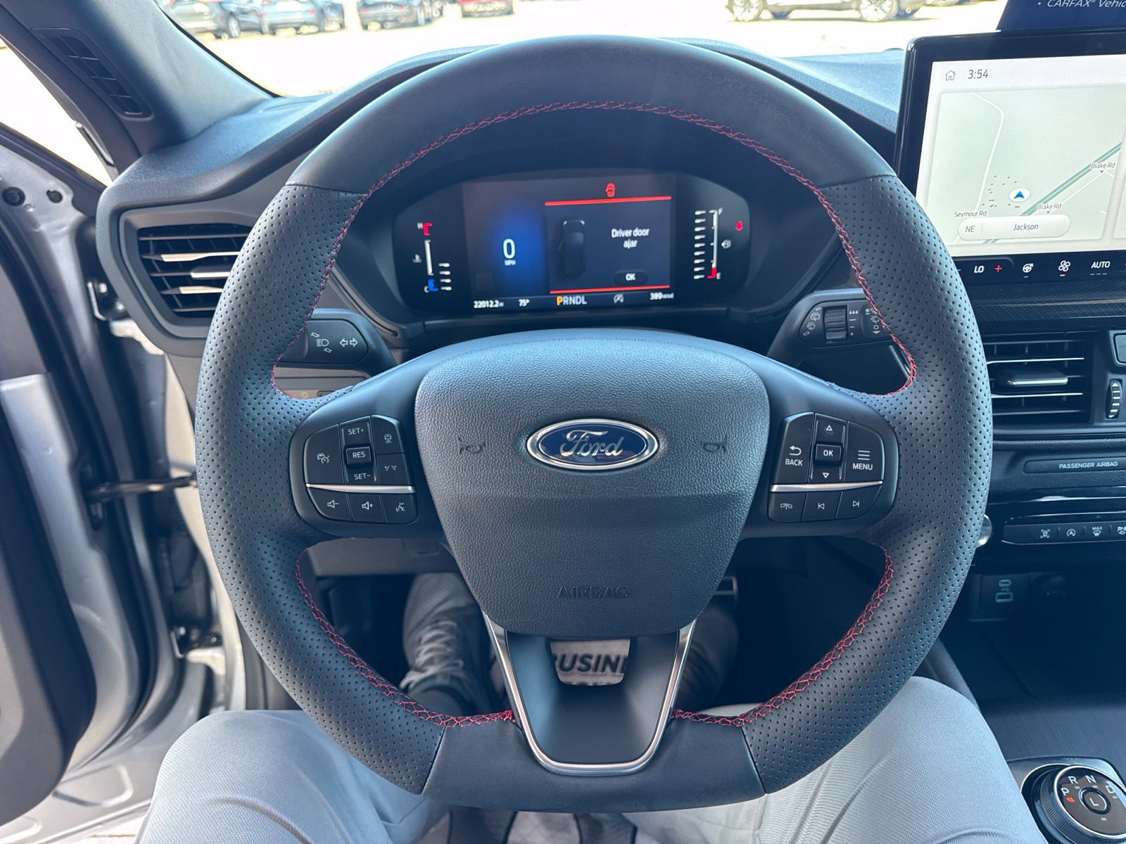 Certified 2023 Ford Escape ST-Line w/ Tech Pack #1 AWD/4WD image 27