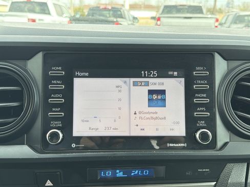 Used 2023 Toyota Tacoma SR AWD/4WD image 17