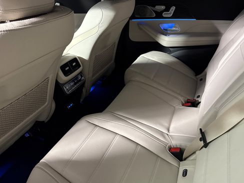 New 2026 Mercedes-Benz GLS 580 4MATIC image 20