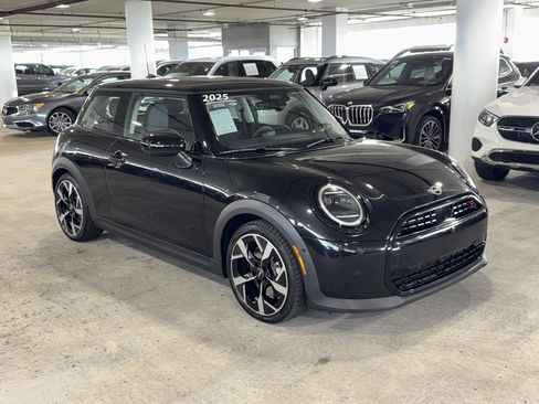 Used 2025 MINI Cooper S FWD image 2