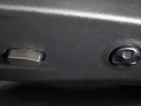 Used 2021 Dodge Challenger GT w/ Plus Package image 30