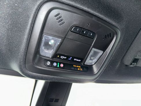 Used 2023 Chevrolet Traverse LT w/ LPO, Floor Liner Package image 16