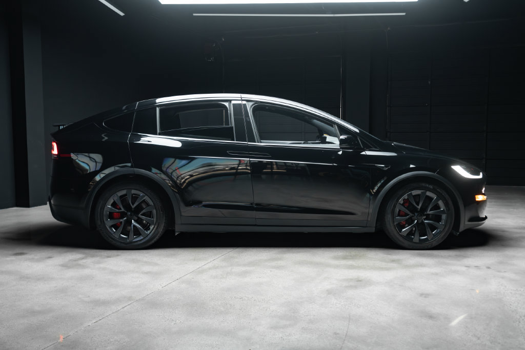 Used 2023 Tesla Model X Plaid AWD/4WD image 7