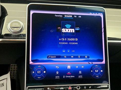 Used 2021 Mercedes-Benz S 580 4MATIC Sedan w/ AMG Line image 18