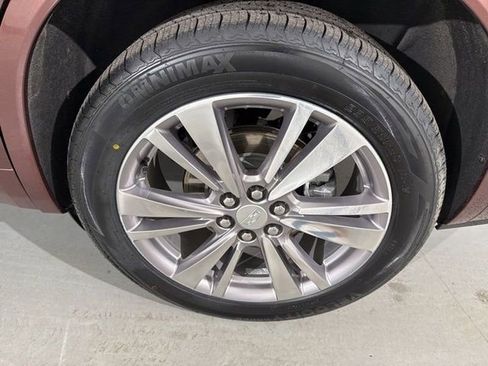 Used 2023 Cadillac XT6 Premium Luxury image 9