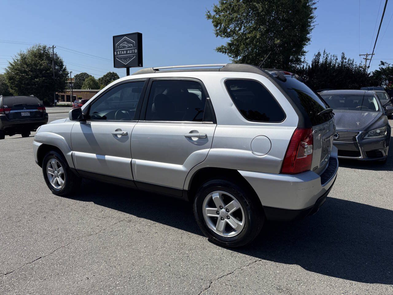 Used 2009 Kia Sportage EX w/ Leather Pkg AWD/4WD image 7