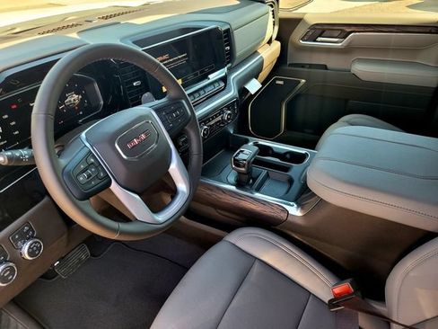 New 2026 GMC Canyon AT4 AWD/4WD image 18