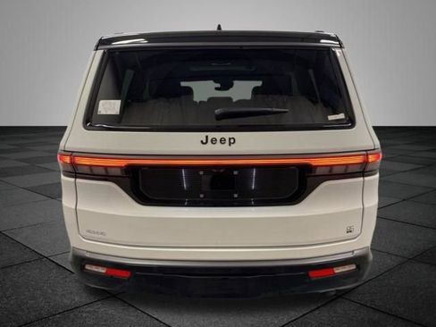 New 2026 Jeep Grand Wagoneer 4WD image 5