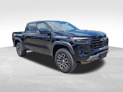 Used 2023 Chevrolet Colorado Z71 w/ Z71 Convenience Package 2