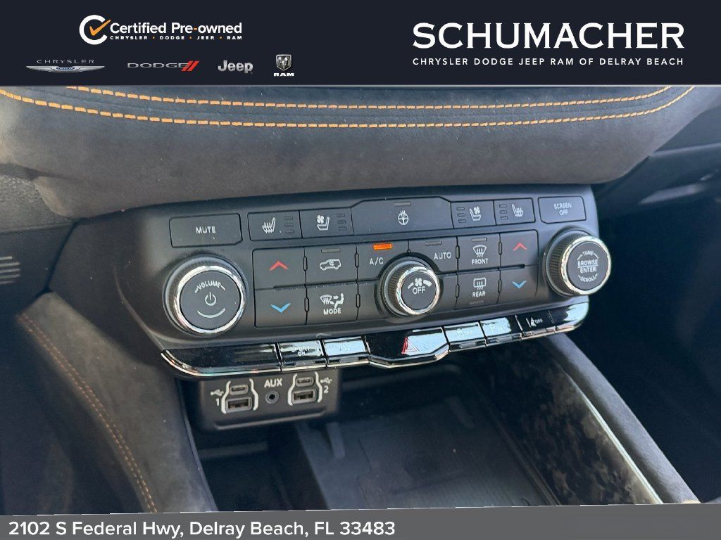 Certified 2023 Dodge Durango R/T w/ Hemi Orange Plus Package AWD/4WD image 22