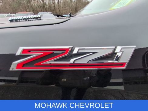 Used 2025 Chevrolet Silverado 1500 RST w/ Convenience Package II AWD/4WD image 33