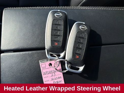 Used 2023 Nissan Rogue SV w/ SV Premium Package image 21