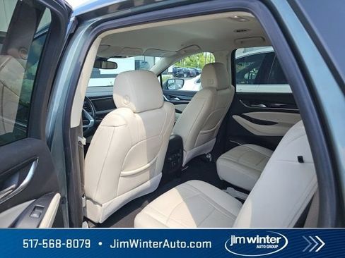 Used 2023 Buick Enclave Essence AWD/4WD image 11