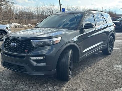 Certified 2023 Ford Explorer ST w/ Equipment Group 401A image 7