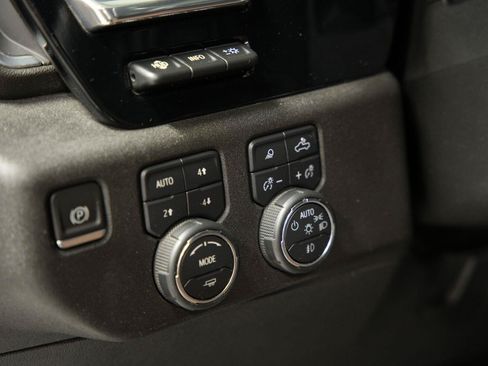 Certified 2024 Chevrolet Silverado 3500 High Country w/ High Country Premium Package AWD/4WD image 49